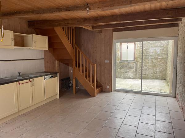 MAISON TYPE III CENTRE DE MARSILLY AVEC PATIO cda LA ROCHELLE ,  Marsilly