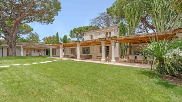 Vente Villa de luxe Saint-Tropez 9 Pièces 356 m²