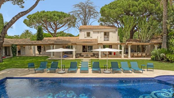 Vente Villa de luxe Saint-Tropez 9 Pièces 356 m²