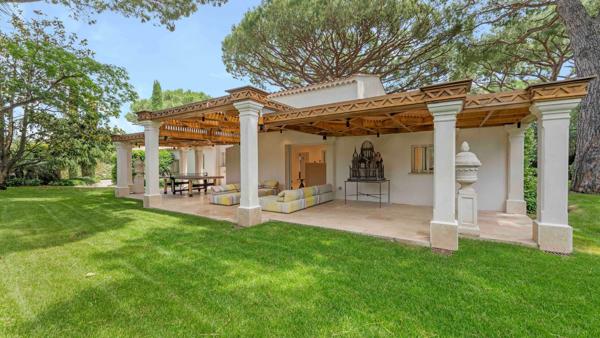 Vente Villa de luxe Saint-Tropez 9 Pièces 356 m²