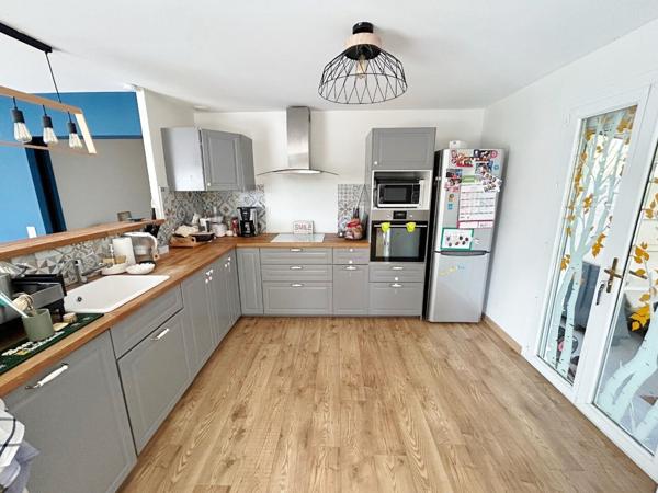 Maison de type 5 Aussonne, sur 1167 m² de terrain, hors couloir aérien