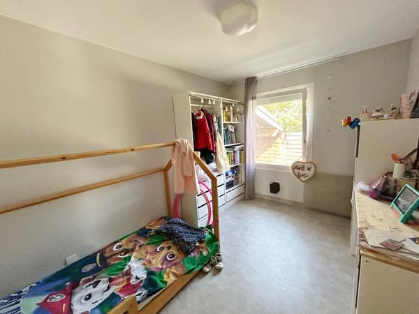 Maison de type 5 Aussonne, sur 1167 m² de terrain, hors couloir aérien