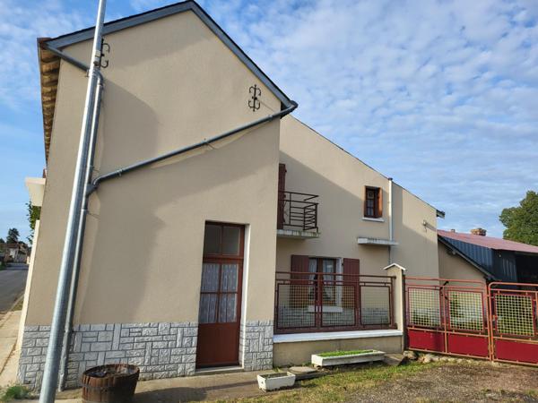 Jolie maison à remettre au gout du jour