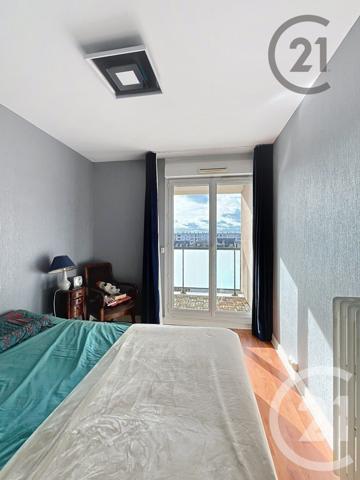 Appartement F5 à vendre  5 pièces - 93,62 m2 REIMS - 51