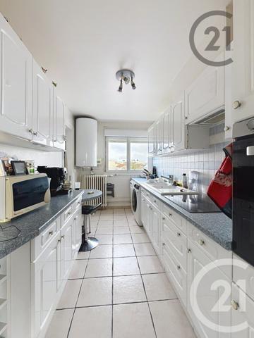 Appartement F5 à vendre  5 pièces - 93,62 m2 REIMS - 51