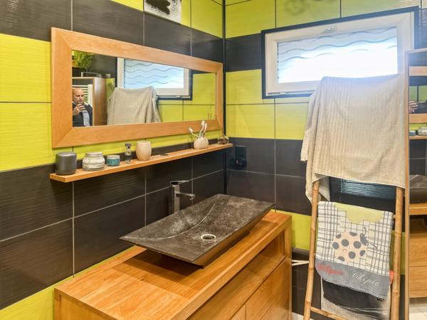 Maison à vendre 3 pièces cour, jardin