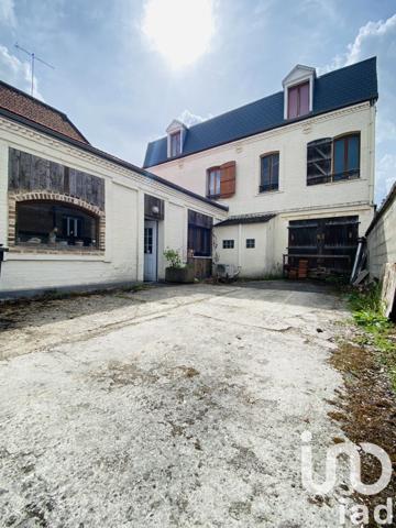 Maison de ville 6 pièces de 164 m² à Vouziers (08400)