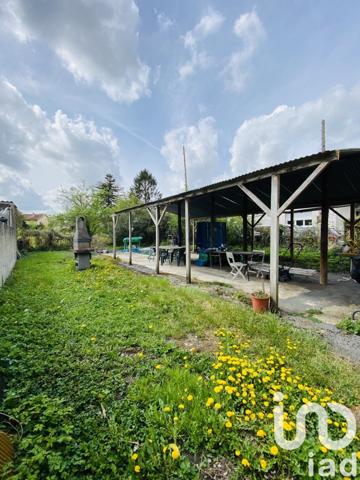 Maison de ville 6 pièces de 164 m² à Vouziers (08400)