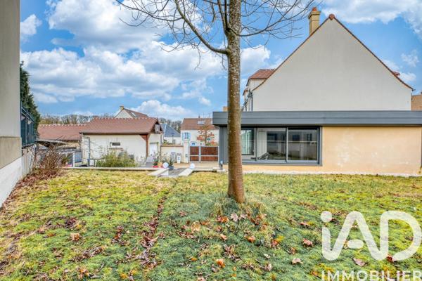 Maison à vendre 6 pièces 138 m² Magny-le-Hongre
