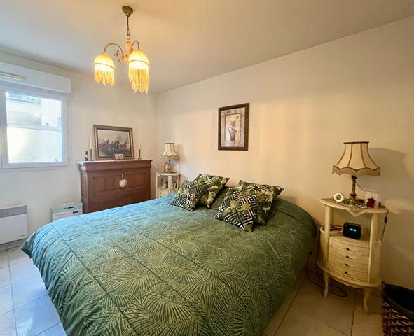 APPARTEMENT 3 PIECES EXPOSE SUD - TERRASSE - JARDIN - PROXIMITE IMMEDIATE DU CENTRE VILLE