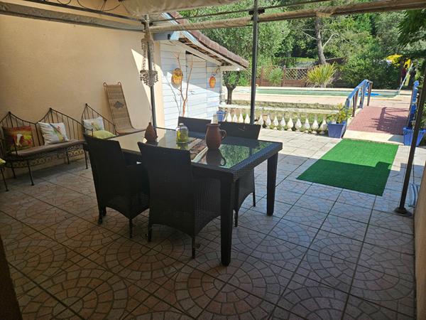 Saint Vincent de Paul, maison 110m², terrain 2361m², piscine