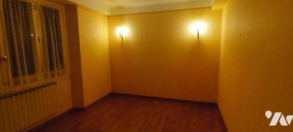 Maison avec jardin et garage