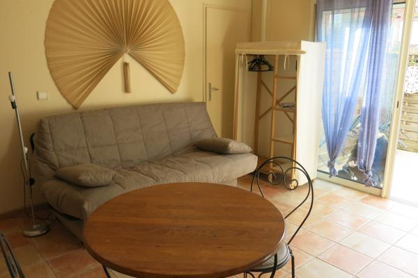 Studio Cabine Rez de jardin RIVE GAUCHE Le Grau-du-Roi (30240)