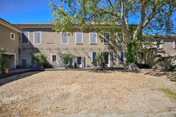 Vente Maison de luxe Monteux 24 Pièces 838 m²