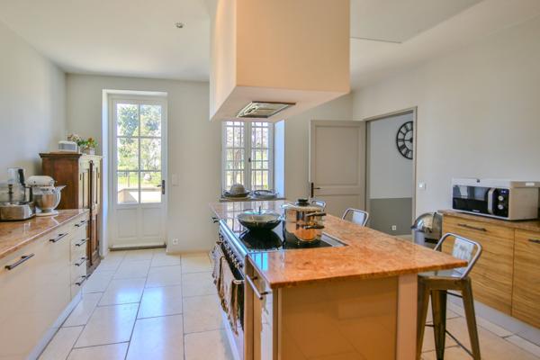 Vente Maison de luxe Monteux 24 Pièces 838 m²