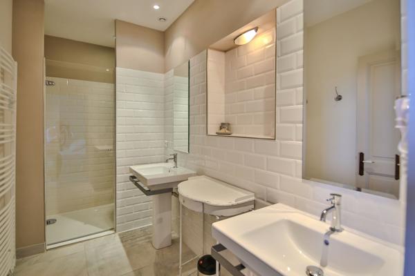 Vente Maison de luxe Monteux 24 Pièces 838 m²