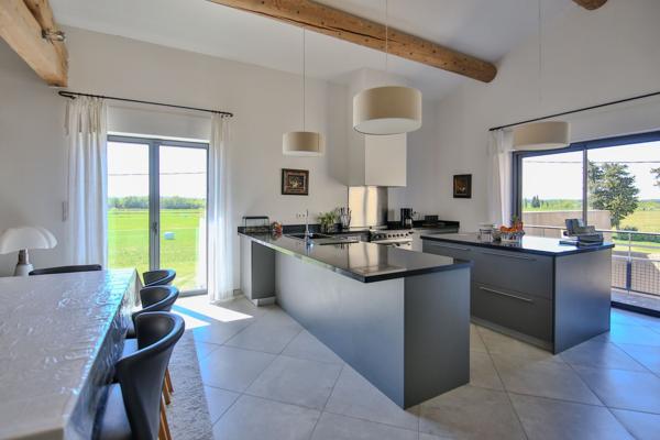 Vente Maison de luxe Monteux 24 Pièces 838 m²