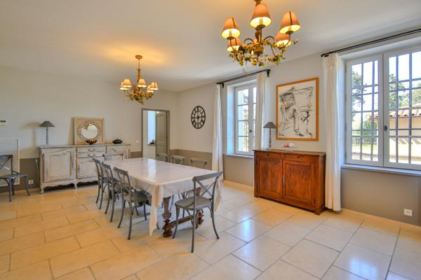 Vente Maison de luxe Monteux 24 Pièces 838 m²
