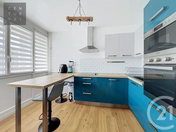 Appartement à vendre  3 pièces - 62,66 m 2   TROYES  - 10