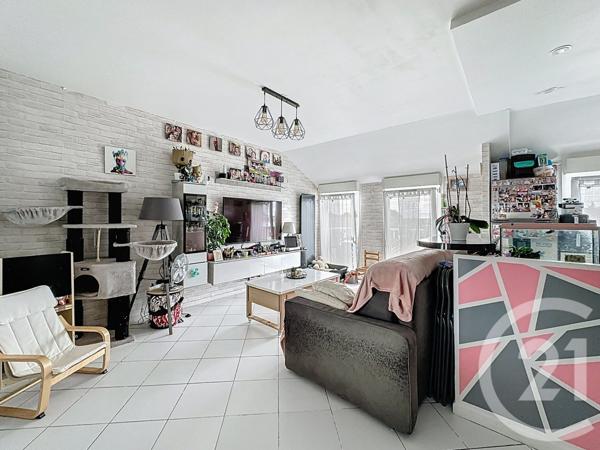 Appartement F2 à vendre  2 pièces - 38,72 m2 MONTFERMEIL - 93