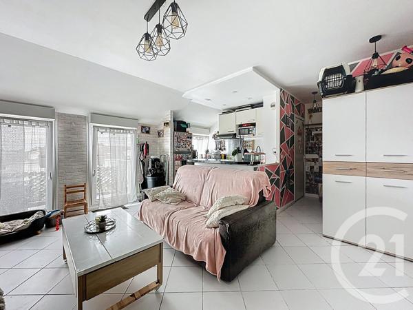 Appartement F2 à vendre  2 pièces - 38,72 m2 MONTFERMEIL - 93