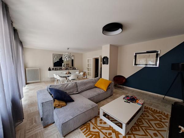 THIONVILLE - QUARTIER ST FRANCOIS - TRES BEAU F4 - CUIS EQUIPEE - CAVE - GARAGE