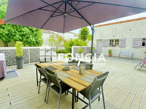 À vendre Maison 6 pièces 126 m² - Salles-sur-mer 17220