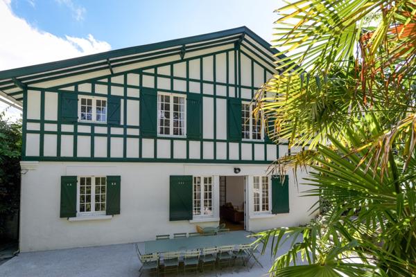Vente Maison de luxe Arcachon 11 Pièces 221 m²