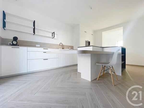 Maison à vendre  8 pièces - 213,50 m 2   CAPAVENIR VOSGES  - 88