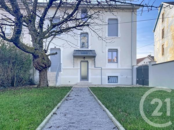 Maison à vendre  8 pièces - 213,50 m 2   CAPAVENIR VOSGES  - 88