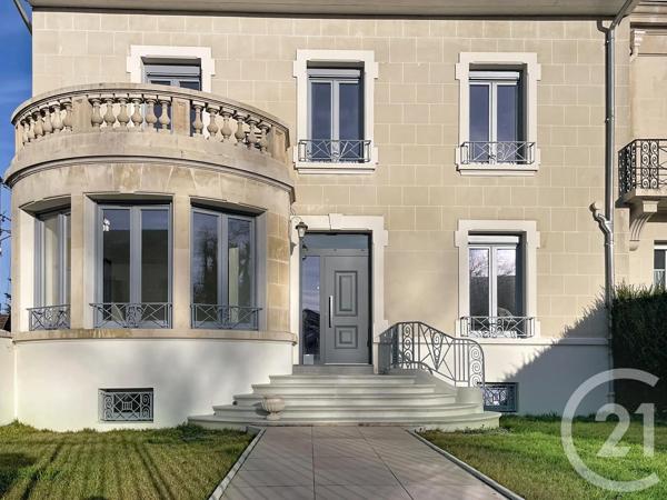 Maison à vendre  8 pièces - 213,50 m 2   CAPAVENIR VOSGES  - 88