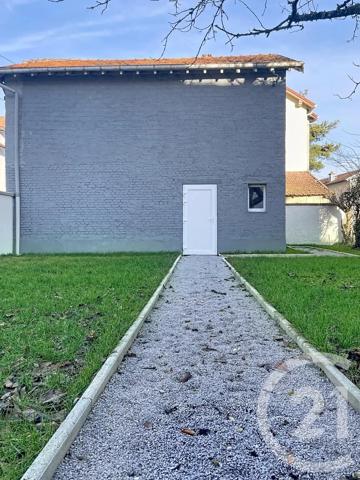 Maison à vendre  8 pièces - 213,50 m 2   CAPAVENIR VOSGES  - 88