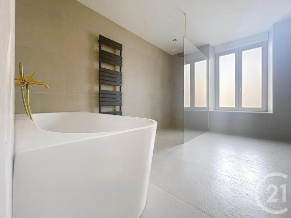Maison à vendre  8 pièces - 213,50 m 2   CAPAVENIR VOSGES  - 88