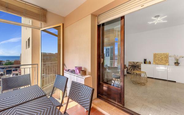 Appartement à vendre    3 pièces • 69 m2 Saint-Laurent-du-Var