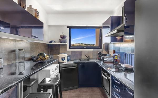 Appartement à vendre    3 pièces • 69 m2 Saint-Laurent-du-Var