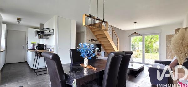 Maison à vendre 4 pièces 76,98 m² Questembert