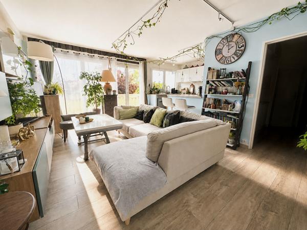 Charmant appartement 2 pièces à vendre à Saint-Maur-des-Fossés, secteur Les Muriers