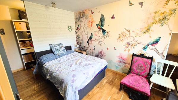 Bouée (44260) SAVENAY Proche, une maison d'habitation de 7 pièces principales sur 207 m² de terrain.