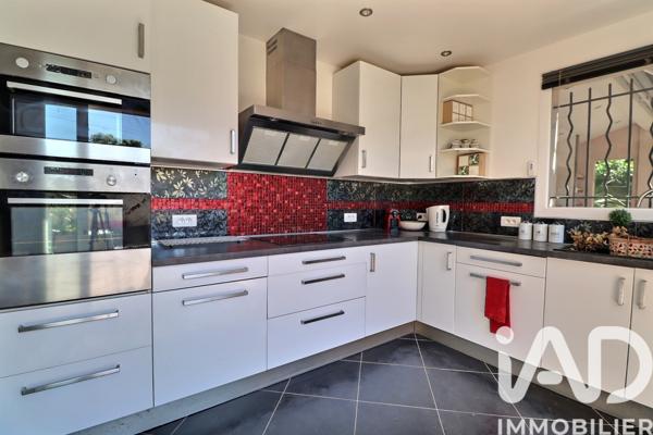 Maison à vendre 2 pièces 50 m² Marseille 12