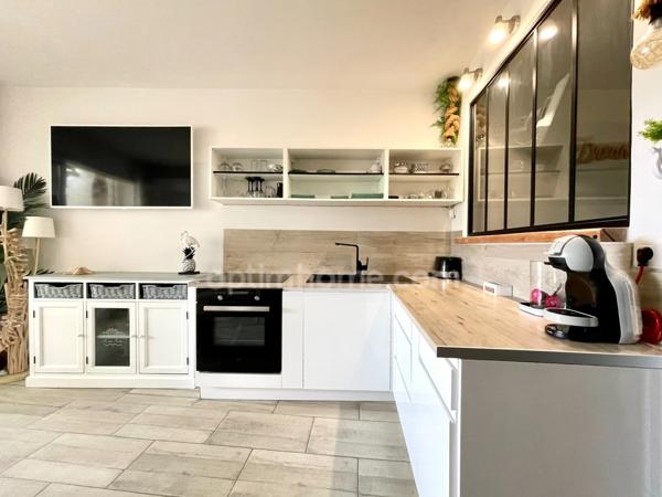 APPARTEMENT 2 PIÈCES 33M2 1ÉRE LIGNE VUE MER