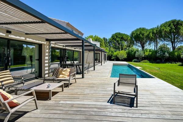 Vente Maison de ville Aix-en-Provence 8 Pièces 260 m²