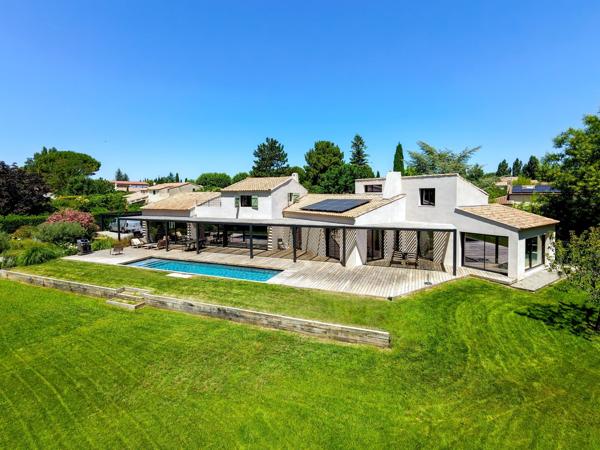 Vente Maison de ville Aix-en-Provence 8 Pièces 260 m²