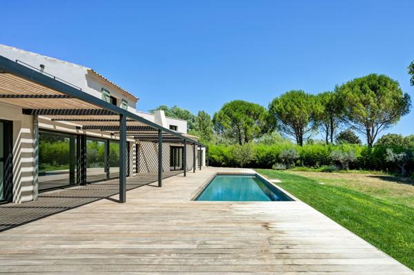 Vente Maison de ville Aix-en-Provence 8 Pièces 260 m²