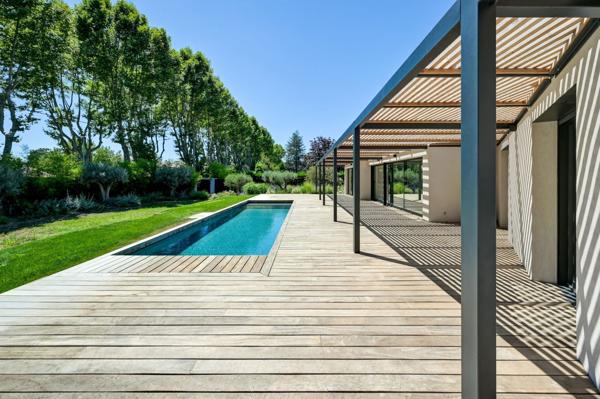 Vente Maison de ville Aix-en-Provence 8 Pièces 260 m²
