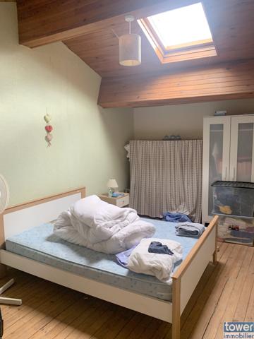 FONTAINE-CHALENDRAY 17510 - Ensemble de 2 maisons 8 pièces de 200 m² avec dépendances et terrain de 1300