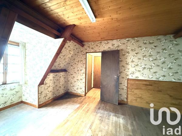 Maison traditionnelle 5 pièces de 100 m² à Mouleydier (24520)