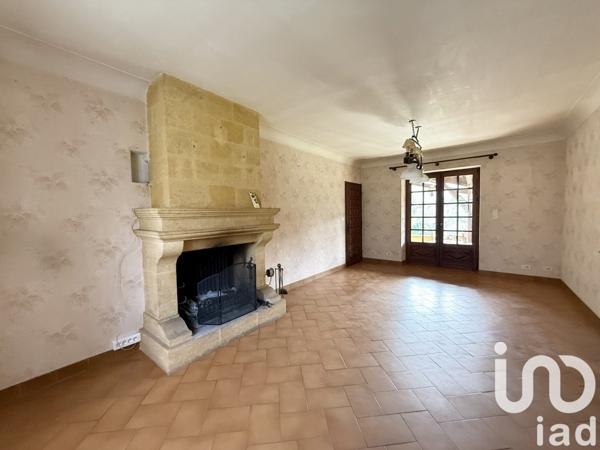 Maison traditionnelle 5 pièces de 100 m² à Mouleydier (24520)