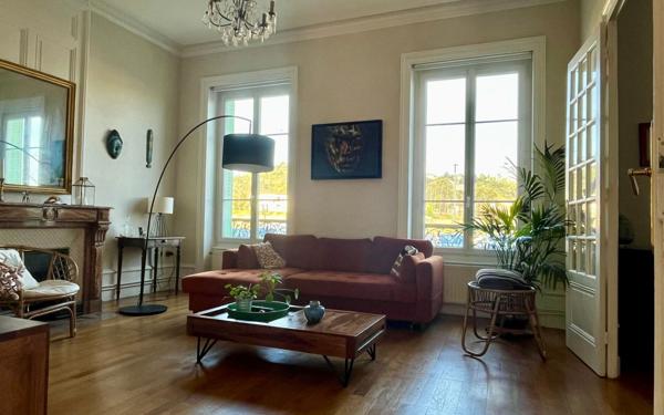 Appartement à vendre    4 pièces • 98 m2 Vienne