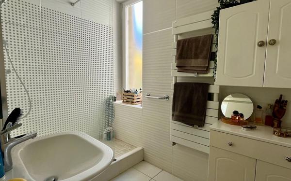 Appartement à vendre    4 pièces • 98 m2 Vienne