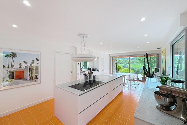 Vente Propriété de luxe Uzès 8 Pièces 520 m²